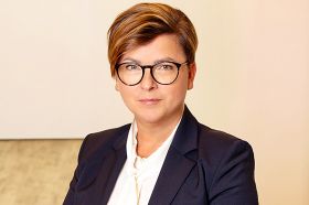Cristina Mussenbrock, Taunus Sparkasse ist Laudatorin bei Hessischer Gründerpreis 2025